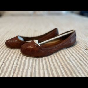 FRYE Carson Ballet Leather Flat